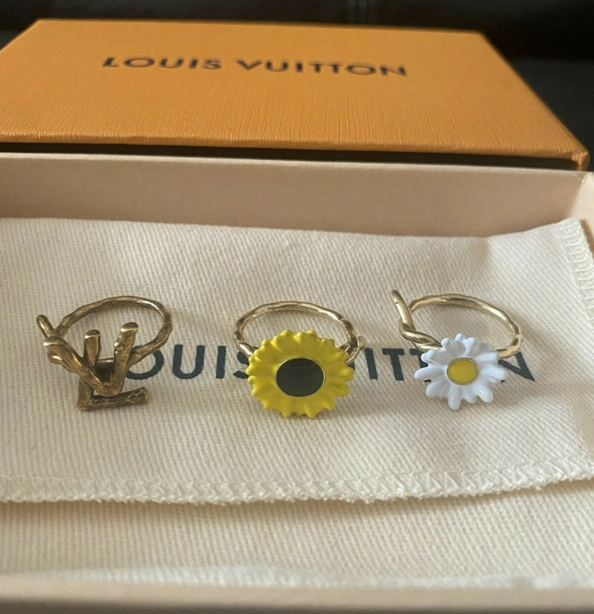 louis vuitton flower full earrings