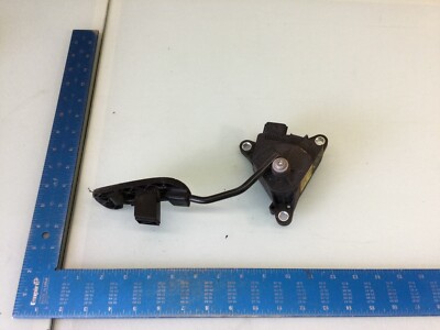   15-18 Chevrolet City Express Acceleration Gas Throttle Pedal Travel Sensor  M