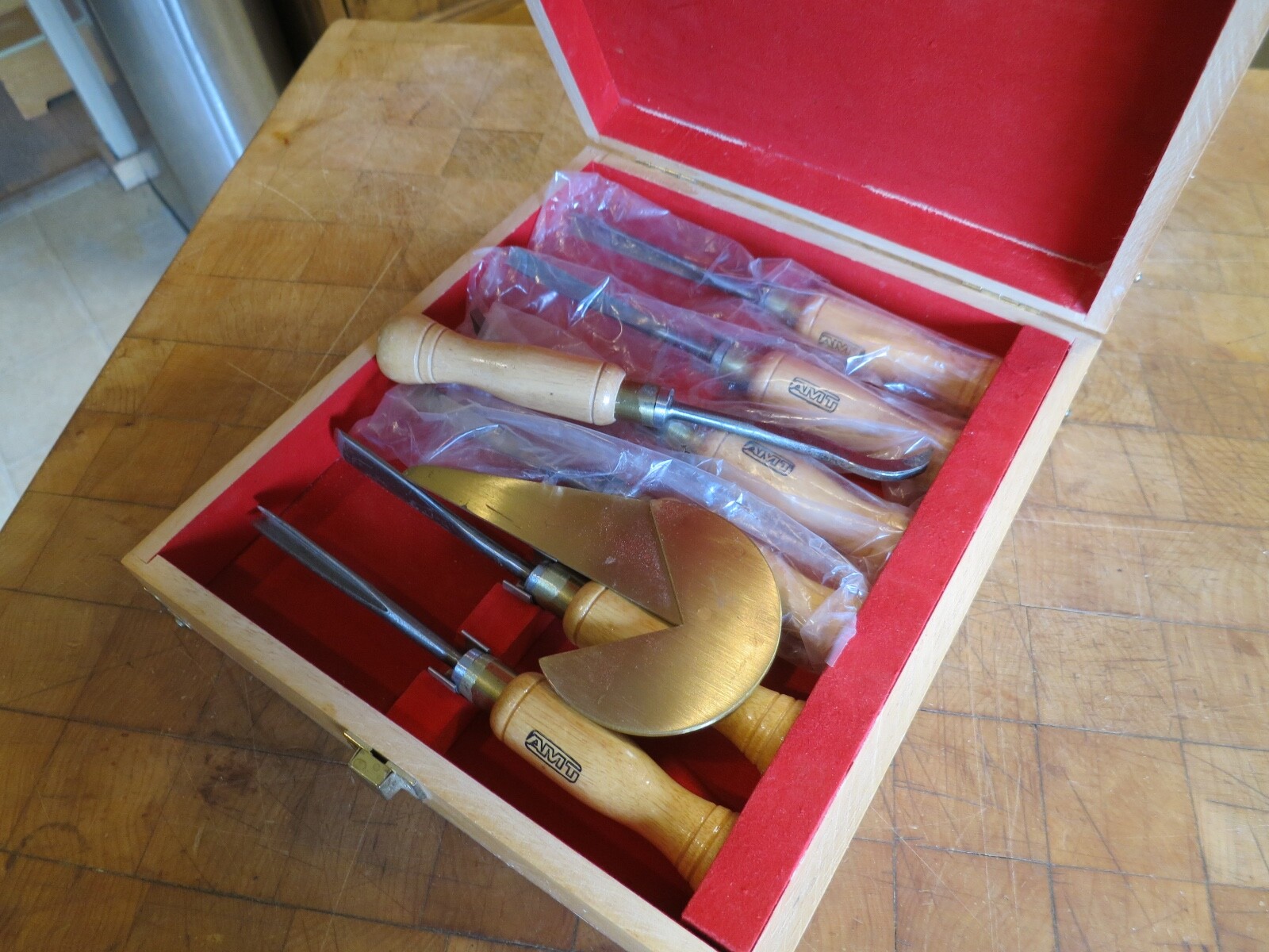 Vintage Set Of 7 AMT Lathe Carving Chisels Tools In Original Wood Case