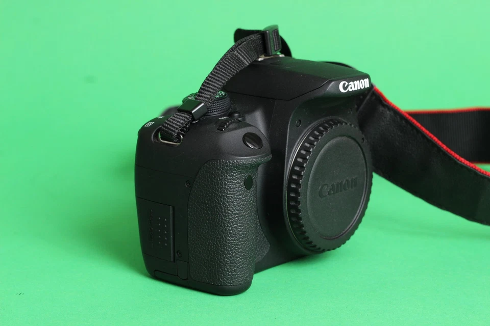 Canon EOS 700D, photo 3 of 5