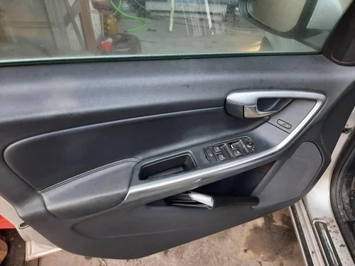 31382065 Écran Multifunction pour VOLVO V60 FAMILIAR Momentum 2016 9033114 - Bild 8 von 10