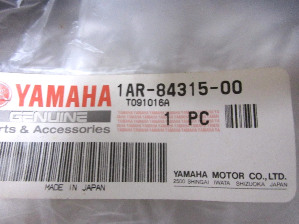 YAMAHA RD350LC YPVS  NOS HEADLIGHT RIM R1-Z RD250LC II RD350F       1AR-84315-00 - Image 3 of 4