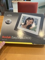 Kodak Easyshare D830 Digital Photo Frame 8 Box Opened Never Used Very Nice!