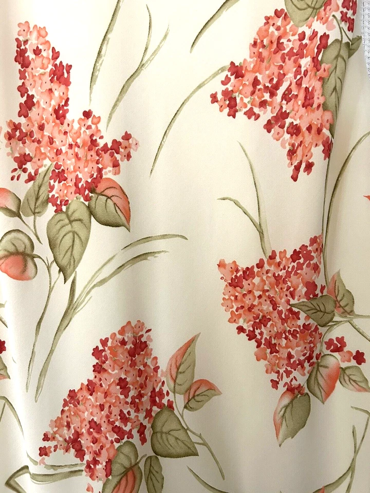 Maxi Vestido Ronni Nicole 14 Estampado Floral Sedoso Superposición Forrado Escote Drapeado Foto 3 de 4