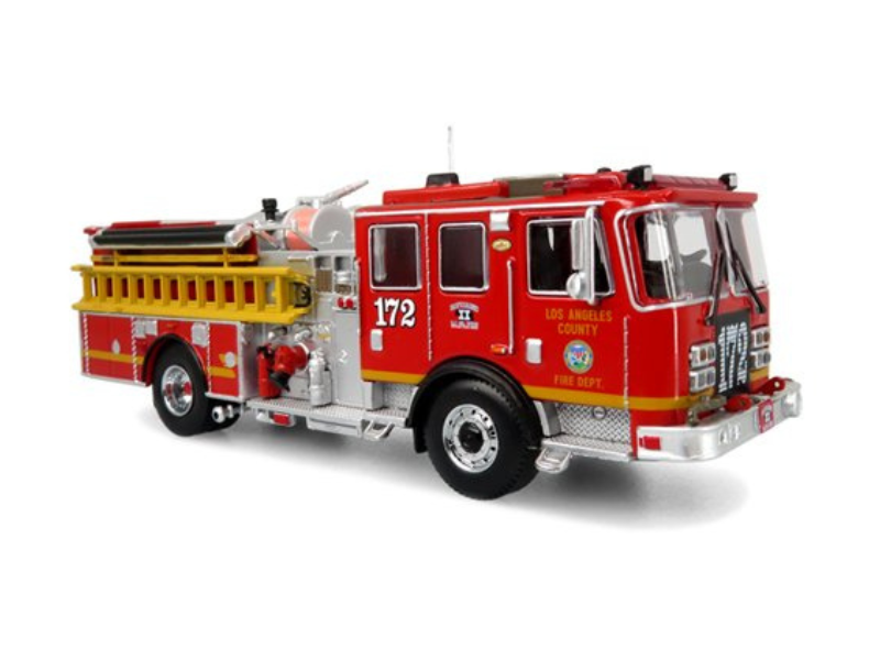 KME Predator Fire Engine: LACFD Engine 172 1:64 Scale - Iconic