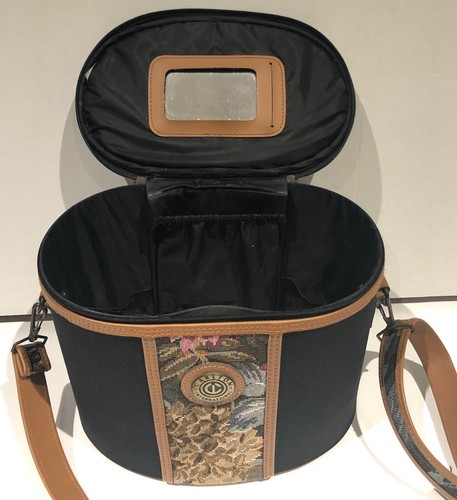 Vintage CARLTON INTERNATIONAL Oval Travel Vanity Case Black/Tapestry Canvas - Picture 5 of 8