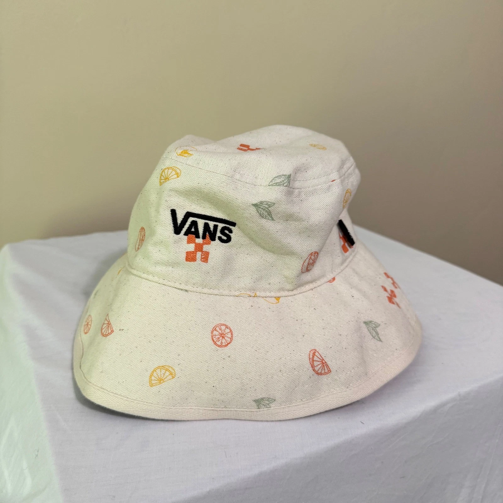 Vans Bucket Hat OS Cream Citrus Fruit Print Canvas Sun Hat Skater Surfer Y2K