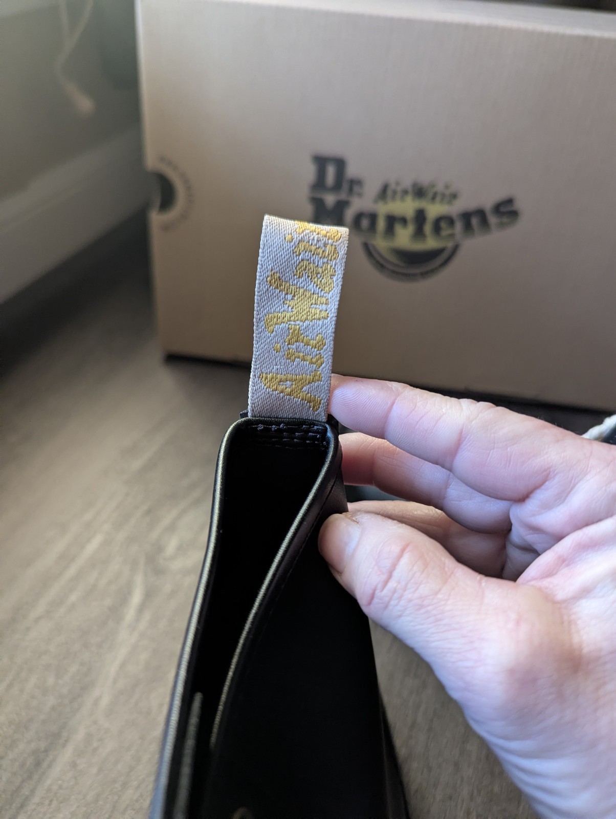 Dr Martens Vegan 1460 Black Combat Boots Mens Sz 7 NEW in Box Felix Free Ship thumbnail 5