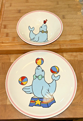 VTG Studio Nova Rare  Juggler Soup/Cereal Bowl Set Of 2 Made Japan