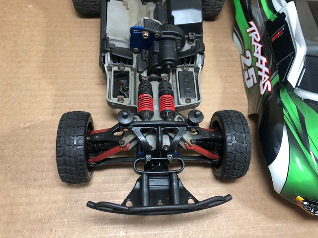 Traxxas 1/16 Slash Roller/Rolling Chassis W Tires/Wheels & Body #3862 | eBay