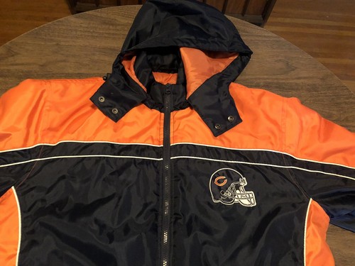 Chicago Bears NFL Football Orange & Navy Medium Puffy Winter Jacket - Picture 3 of 10