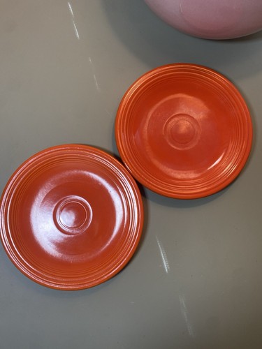 2er Set Vintage 6 1/4" Fiestaware RADIOAKTIV ROT Brotteller Orange Fiesta