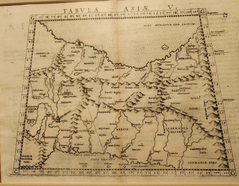 Mapa ptolemaico original de Aisia Ruscelli 1562 enmarcado archivísticamente con tapete francés Foto 4 de 4