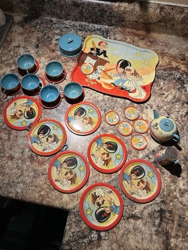 Vintage 1930s Ohio Art Tin Litho Child’s Wedding Tea Set w/ Tray 25+ Pcs USA