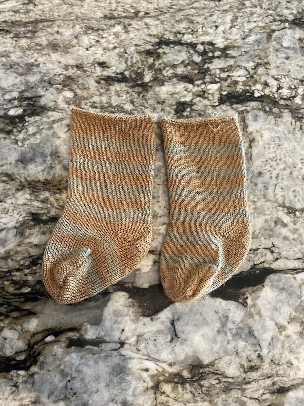 SAOLA American Girl bambola Kirsten Meet solo calze a righe ex