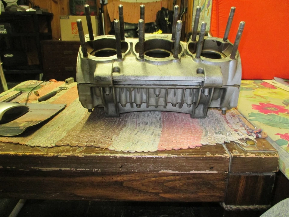 Kawasaki H2 750 Original H2B|C Engine Cases - Image 3 of 4