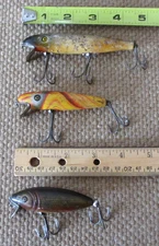 VINTAGE PFLUEGER LURES - 2 PALOMINE (1 IN SCRAMBLE COLOR),  1 MUSTANG