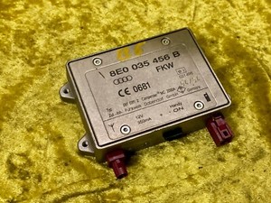 AUDI A4 / B6 Verstärker Antennenverstärker Radio Handy 8E0035456B Original