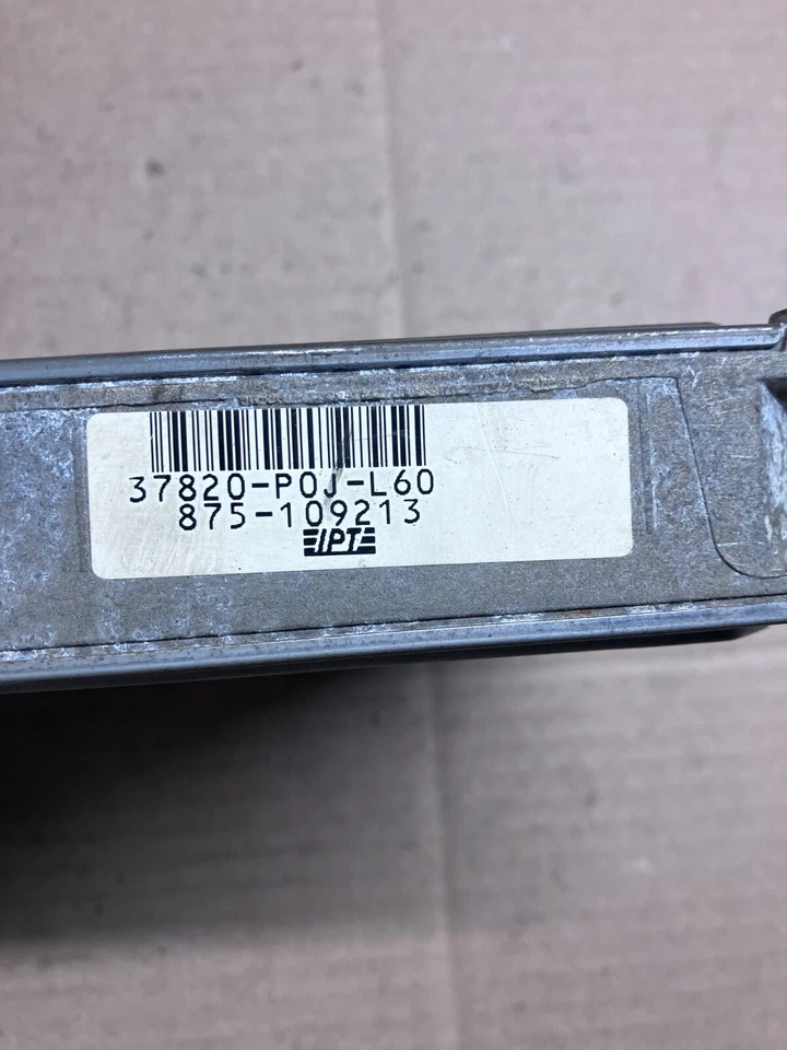 Módulo de control del motor Honda Accord 1995-1997 2,2 L VTEC F22B1 B2 37820-P0J-L60 Foto 4 de 4