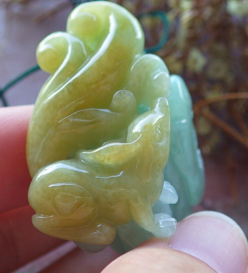 Certified Yellow Burma Natural A Jade jadeite Pendant Fox Peach