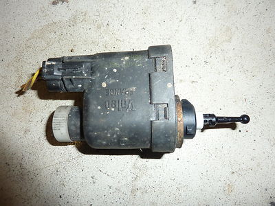 Actuator headlight range adjustment Opel Corsa B also GSi / Tigra A LWR