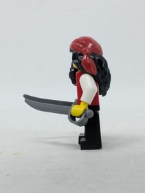 Lego Pirate Princess Pirates III Minifigure 70411 w/Swords