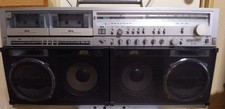 JUNK SHARP GF-909 Vintage Boombox Ghetto Blaster Boombox AM/FM Cassette Tape