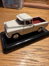 ERTL American Muscle 1955 Chevy 3100 pick-up truck 1:18 scale Chevrolet diecast