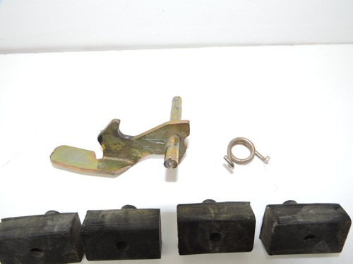 🔥 01-05 Yamaha Raptor 660R 660 R OEM Under Seat Grommets Rubbers & Seat Lock 🔥 - Bild 6 von 10