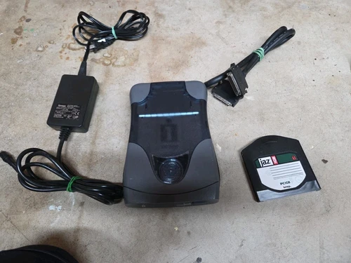Iomega Jaz 2GB SCSI Ext. Hard Drive V2000S & power supply, disk & cord tested