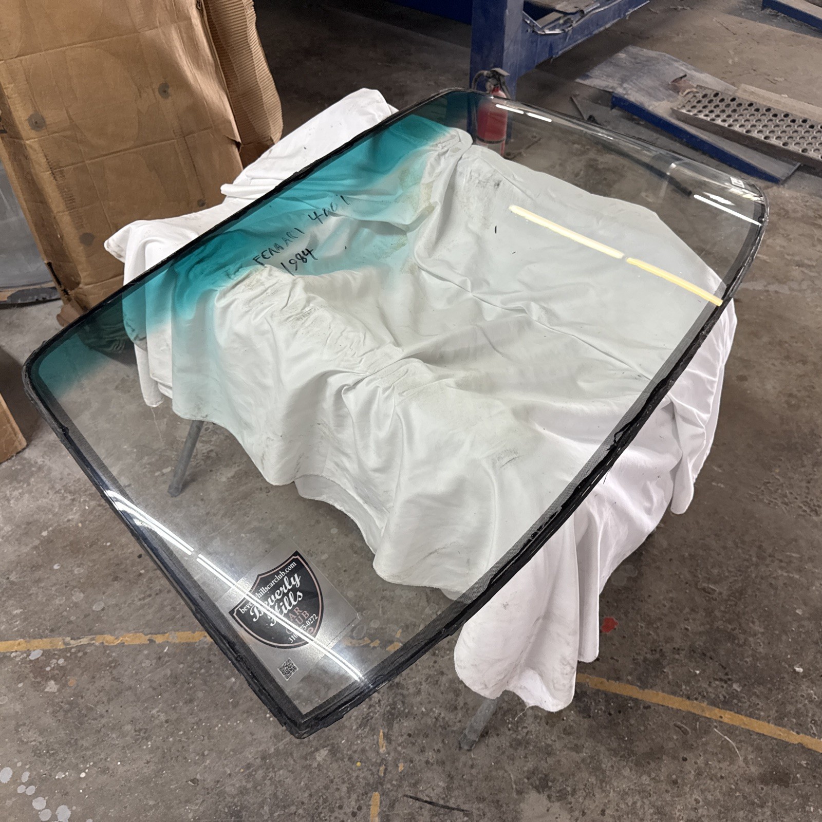 Ferrari 400 1984 Windshield Green