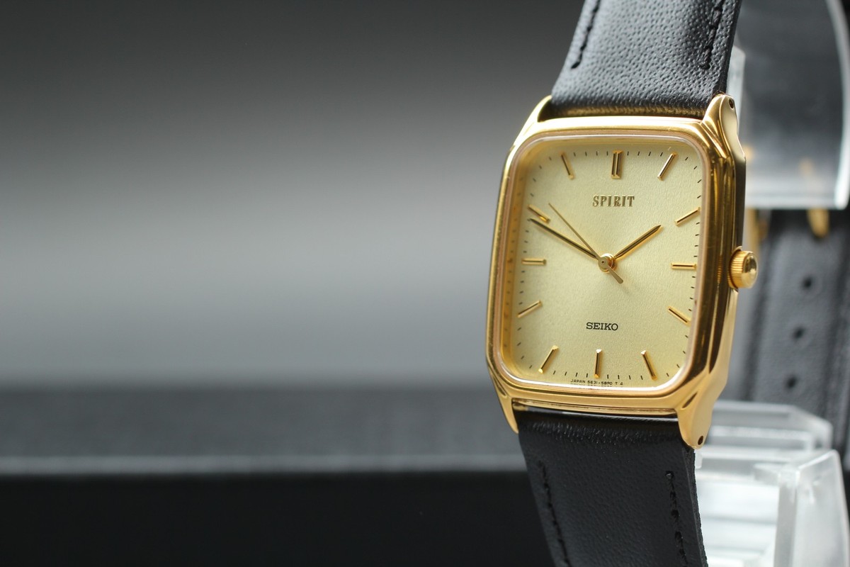 Vintage 1997 N MINT Seiko Spirit 5E31-5B50 Gold Tank HAQ Quartz