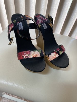 steve madden floral wedges