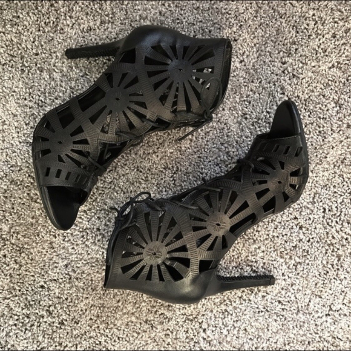 Joie Laser-Cut Lace Up Leather Cage Bootie Sandal Sz 9 | eBay