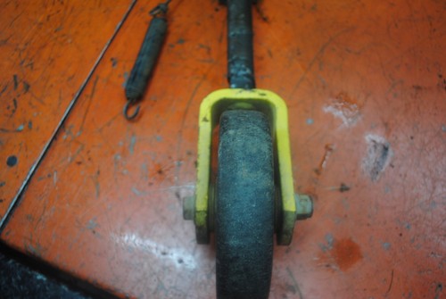 John Deere 770 60 Inch Mower Deck Front Wheel 670 - Picture 2 of 4
