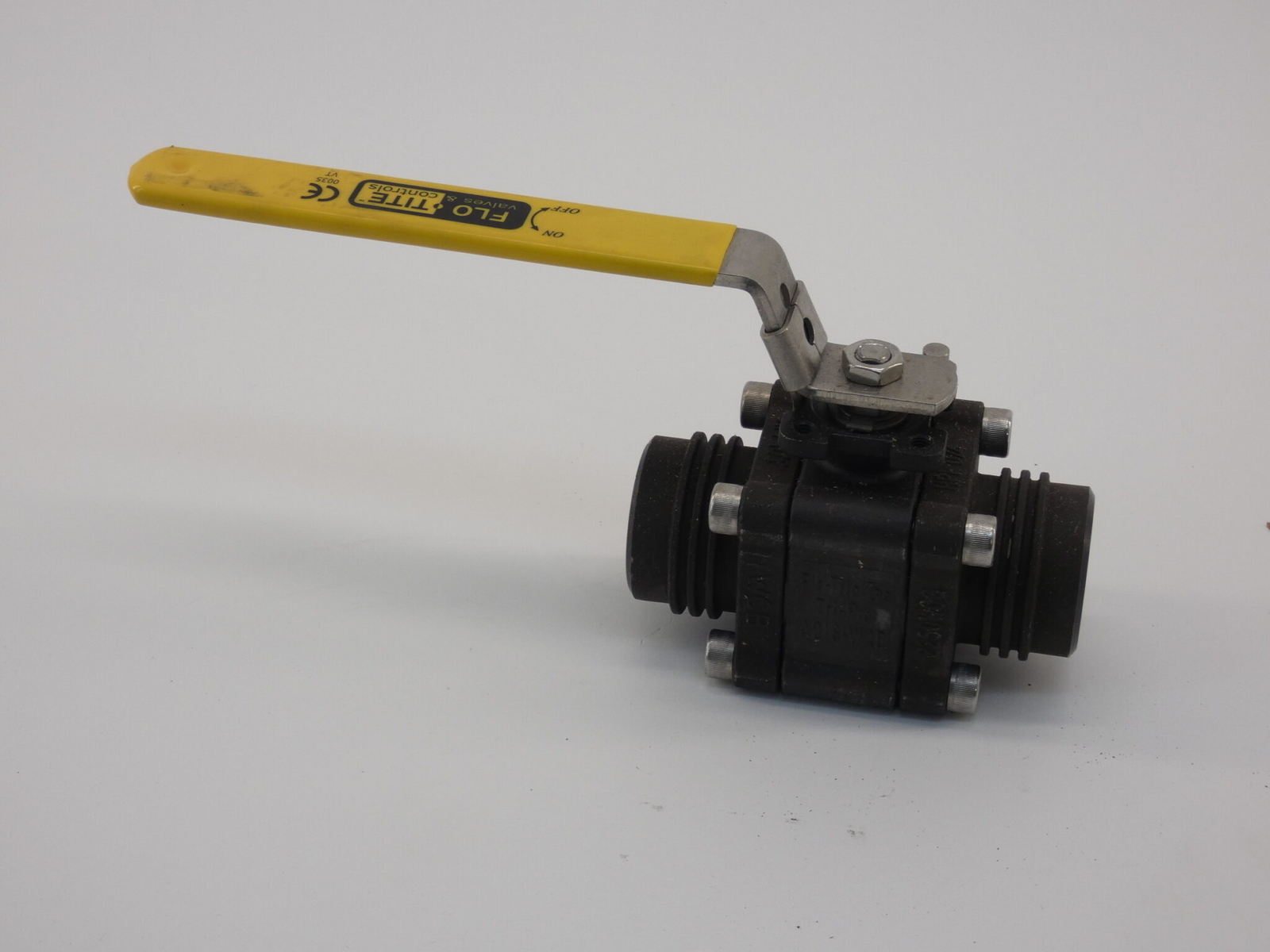 Flo-Tite Tri-Pro A216-WCB Ball Valve 1-1/4" 2250 WOG - NEW Surplus!