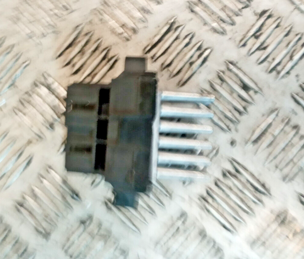 VAUXHALL INSIGNIA 20082014 HEATER BLOWER MOTOR RESISTOR 15141283 for