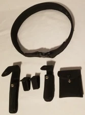 Duty Belt with Three Pouches. FAST SHIPPING!