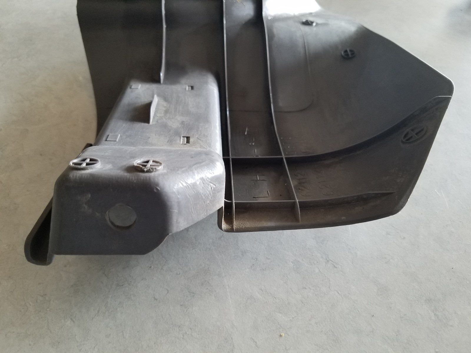 00 03 TOYOTA CELICA GT GTS DRIVER LEFT KICKER KICK PANEL TRIM LH GTS