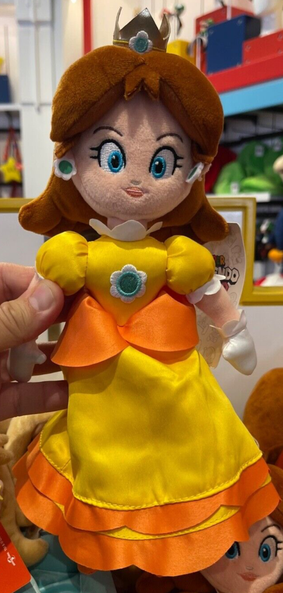 Universal Studios Hollywood Super Nintendo World Princess Daisy