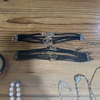 34 Jewelry Lot: 13 Necklaces, 6 Bracelets, 5 Earrings, 2 Rings, 5 Pins & 3 Misc — photo 7
