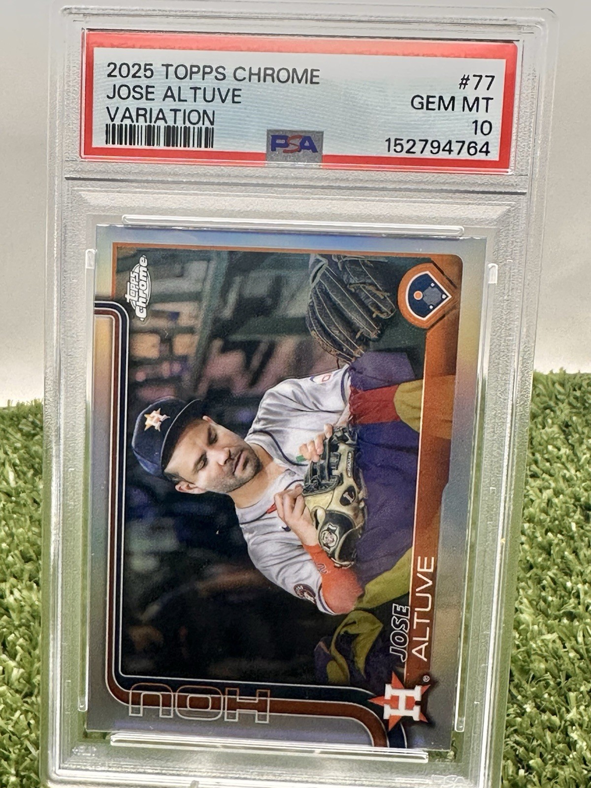 Topps 2025 Chrome Jose Altuve Image Variation #77 PSA 10 Gem Mint Astros