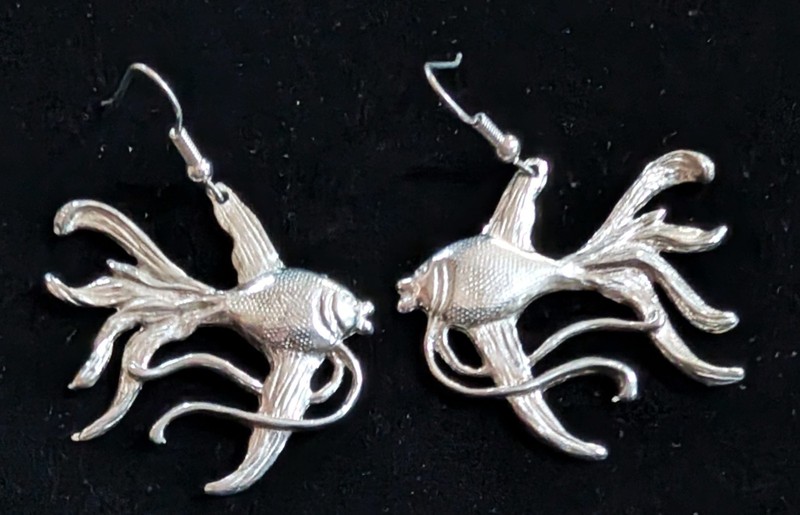 Maurice Milleur Kissing Angel Fish Pewter Earrings Signed "92"
