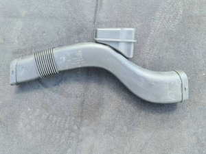 BMW 5 G30 G31 G38 2018 Benzin 340kW Ansaugrohr Ansaugschlauch Turbolader 8613149