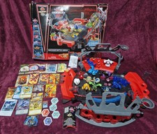 Bakugan Battle Arena Plus 18 Bakugan Figures And Cards Bundle