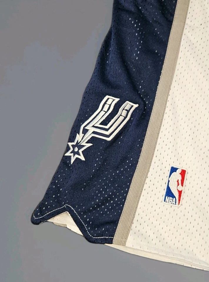 'NWT' Just Don NBA🏀'Spurs''HWC''Larry O'Brian Trophy Champion' Shorts-M Sz 2XL - Image 2 of 4