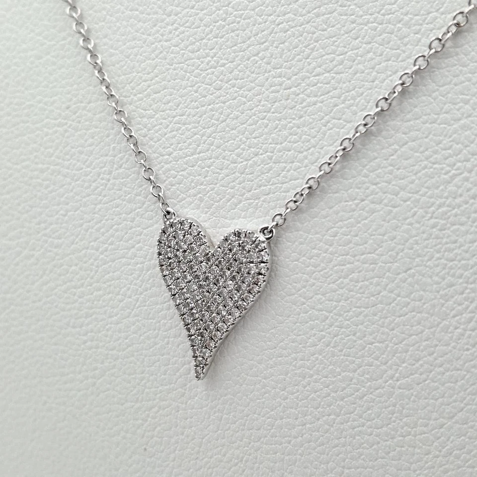 Collar Corazón Diamante Oro Blanco 14K Pequeño Amor Colección Kate Tímida Creaciones Foto 4 de 4