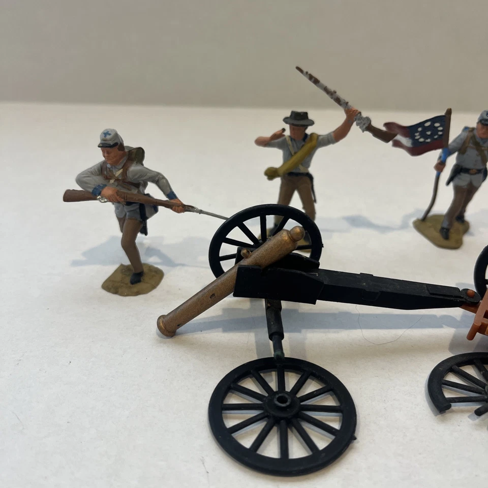American Civil War Plastic Soldiers, Horse & Cart - Lot Of 11 - Image 2 of 4
