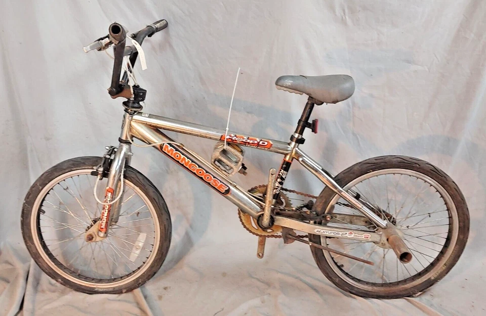 2002 Mongoose Hoop-D Team BMX Bike Mid-School Retro Gyro Freestyle USA Shipper:) - Image 2 of 4