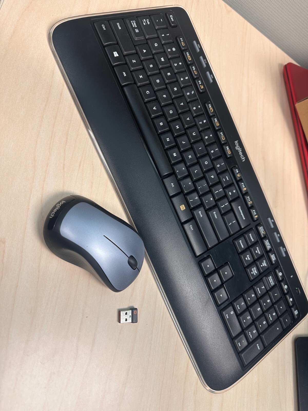 Logitech K520 Wireless Keyboard USB 2.4Ghz Black w/ Receiver & New M310 ...